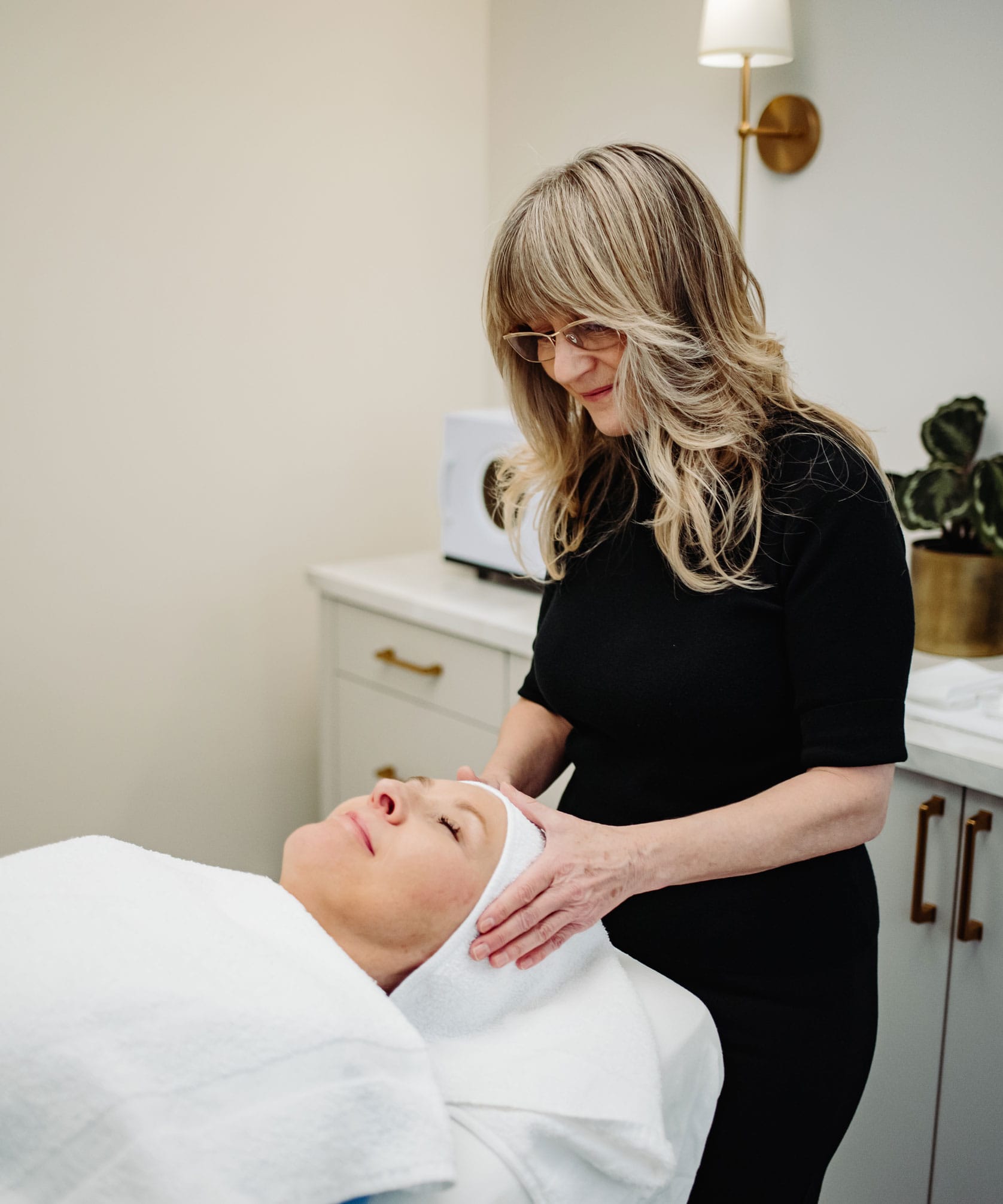 Louise Green providing services in her Ottawa Skin Clinic